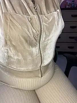 Freechat Maria-cuty on StripChat