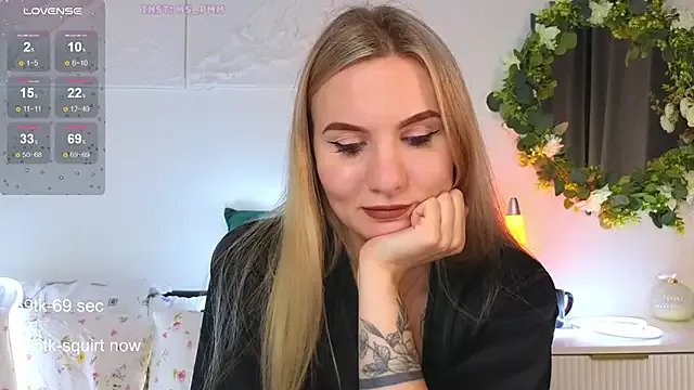 Maria_Shy on StripChat