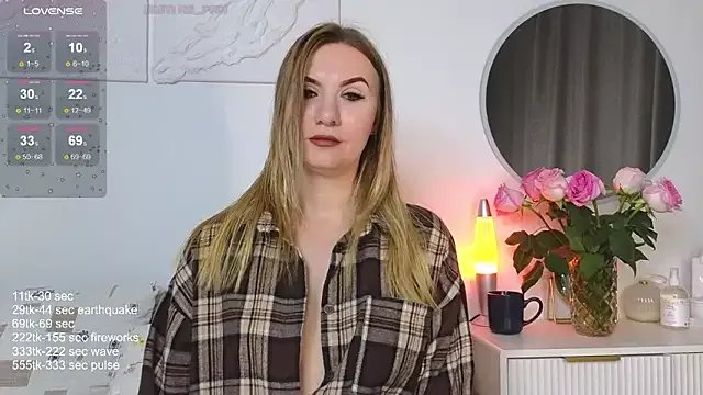 Maria_Shy on StripChat