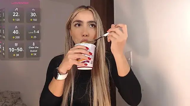 Marian_se on StripChat