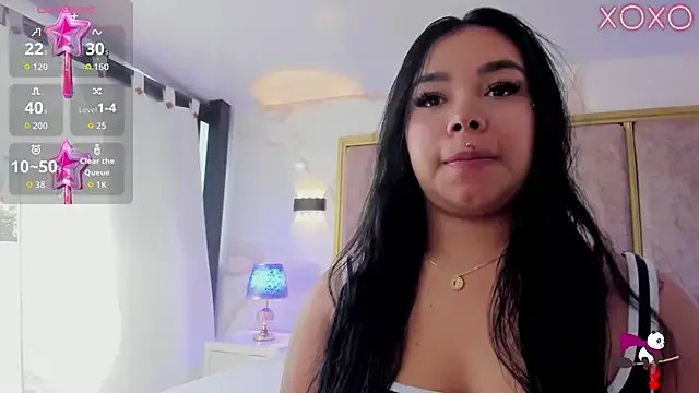 MarianaGarciaa__ on StripChat