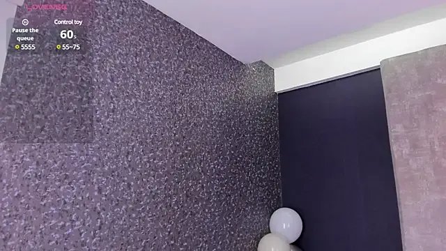 MarianaGarciaa__ on StripChat