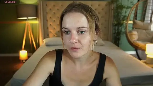 Freechat MaribelRiverr_ on StripChat