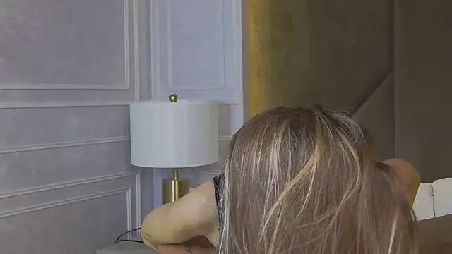 MarilynNova — Private on StripChat