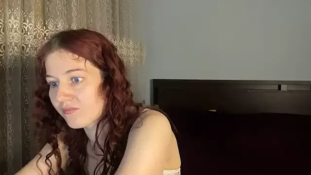 Marinpeach on StripChat