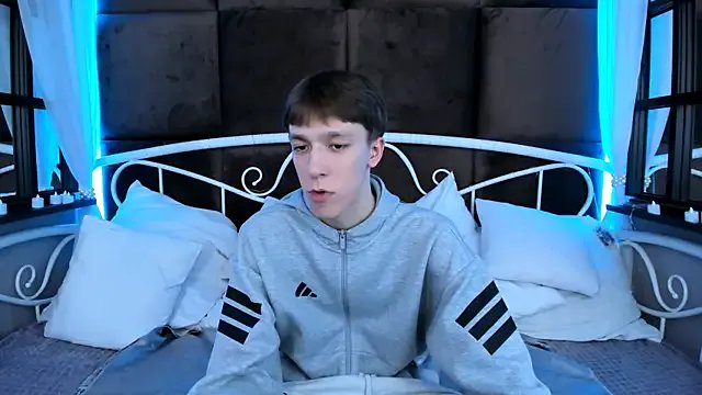 Freechat MarkBranston on StripChat