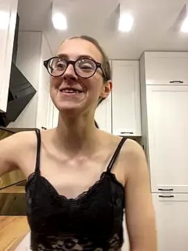 MartiniiSelenna on StripChat