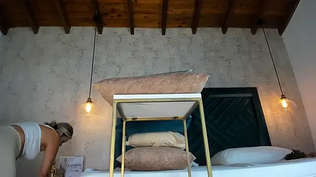 Marttina_Ruiz on StripChat