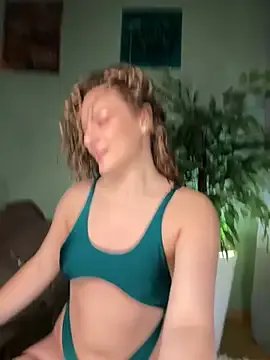 Mary_lost on StripChat