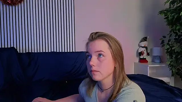 mary_ton on StripChat