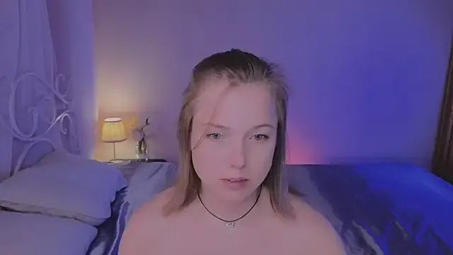 mary_ton on StripChat