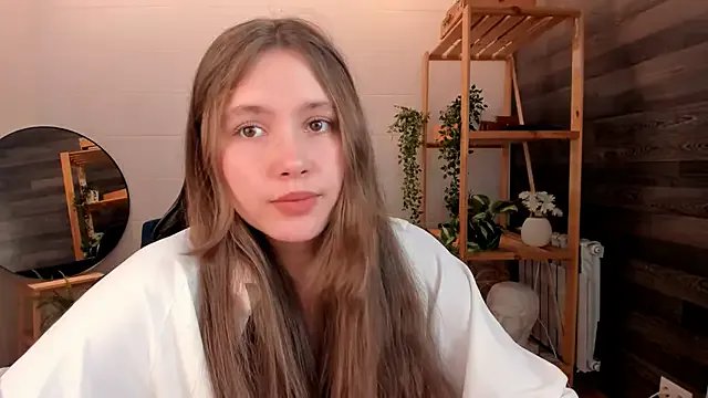 MaryannSoftt on StripChat