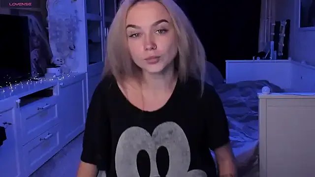 MaryDreaminess on StripChat