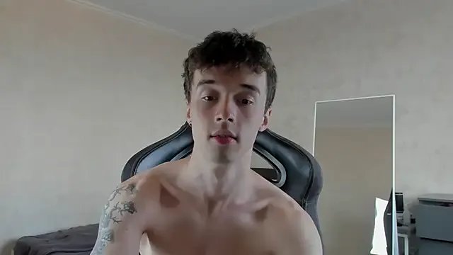 MasonWarholl on StripChat