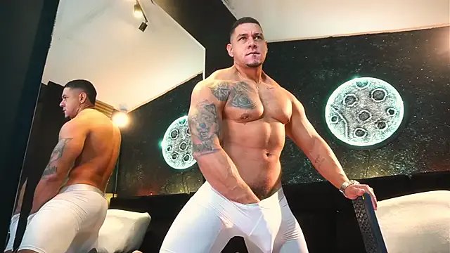 MassimoWalton2 on StripChat