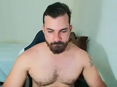 Freechat max_love255 on StripChat