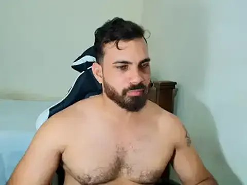 Freechat max_love255 on StripChat