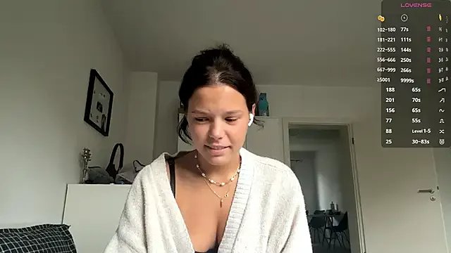 MaydaCornwall on StripChat