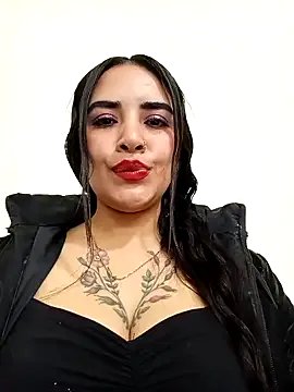 MAYE__13 on StripChat