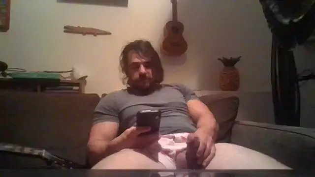 Freechat Mclozzz on StripChat