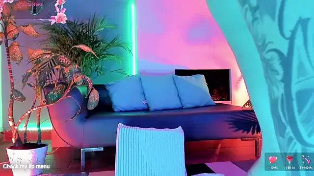 Megan_inked on StripChat