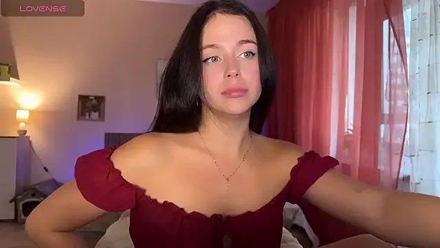 Megan_Nilson on StripChat