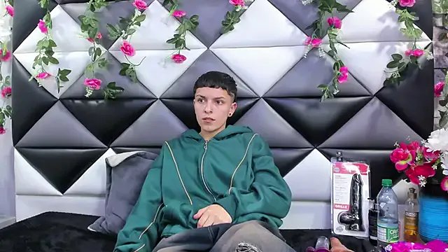 Freechat Megan_Thompson_ on StripChat