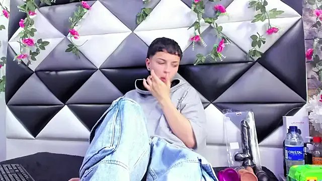 Freechat Megan_Thompson_ on StripChat