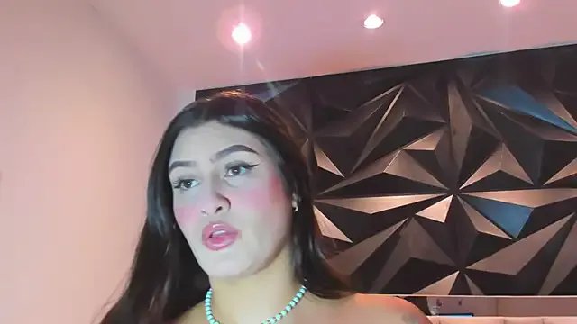 megan_whitee__ on StripChat