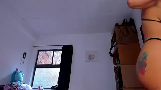 Freechat Megandiosa_ on StripChat