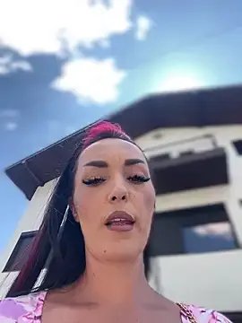 MeganFoxiy on StripChat