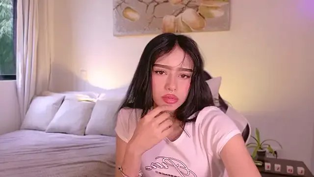 meganlake — SHOW TITS