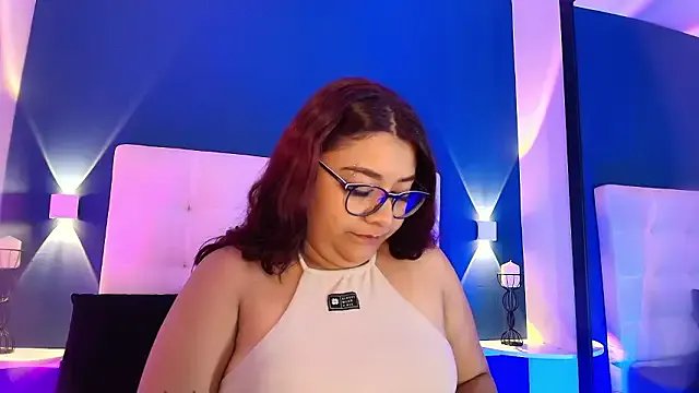 MeghanBurn — STRIPTEASE