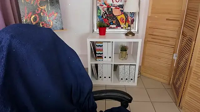 mekurisu on StripChat