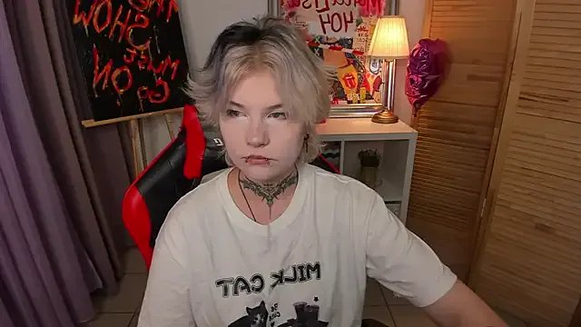 mekurisu on StripChat