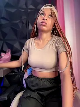 Melany_Williams on StripChat