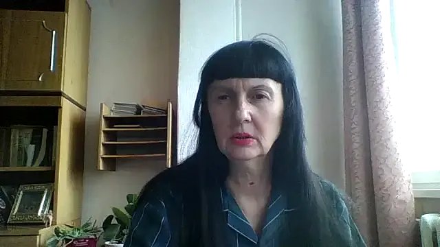 Freechat MelanyBanks on StripChat