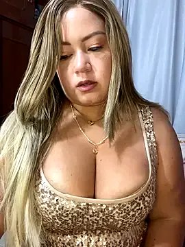 Melissa_Bianco on StripChat