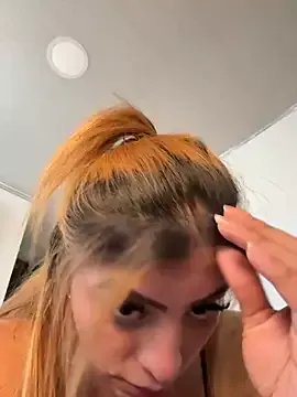 Melissa_coll on StripChat