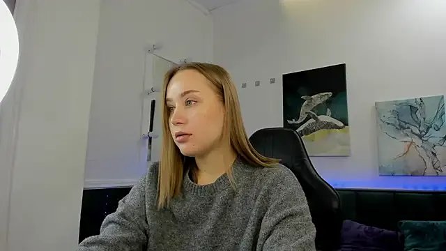 Melissa_new22 on StripChat