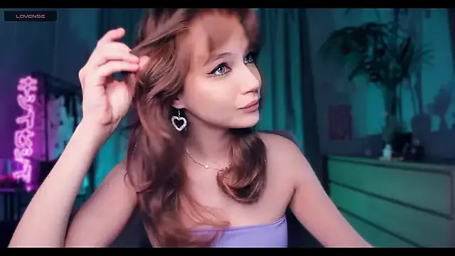 MelissaTetris — Take off shorts and spank me