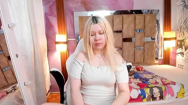 Melody_Lolii on StripChat