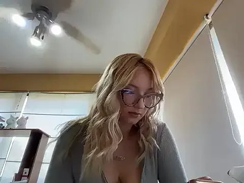 Mermaid-hana on StripChat