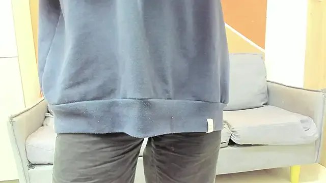 Mhelanny2 on StripChat