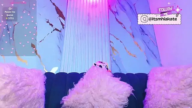 Mhiaa_Sweet — Ertic dance + spanks