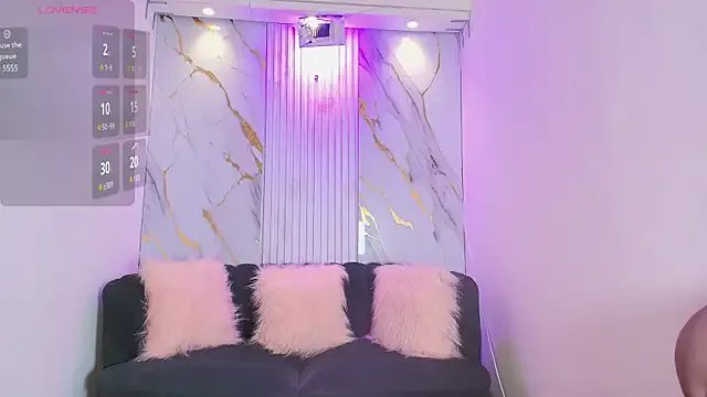 Mhiaa_Sweet on StripChat