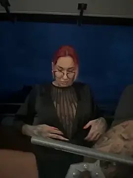 Mia-Fuchs on StripChat