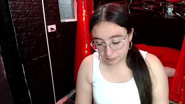 mia_778 on StripChat