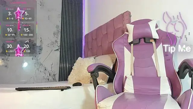 Mia_Duarte1 on StripChat