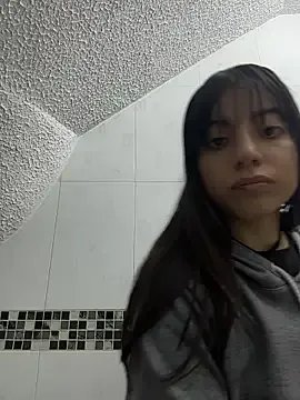 Mia_fiire — I fuck myself secretly